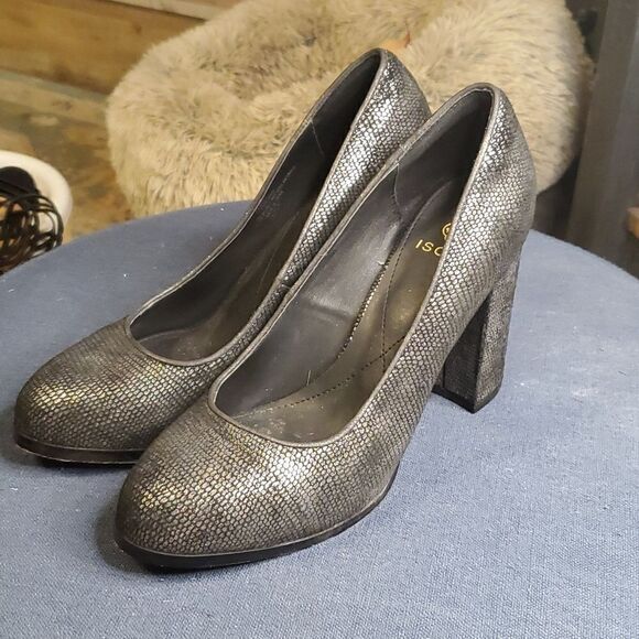 Isola Shoes Isola Size 9.5m Black Metallic Suede Pump - Picture 1 of 7
